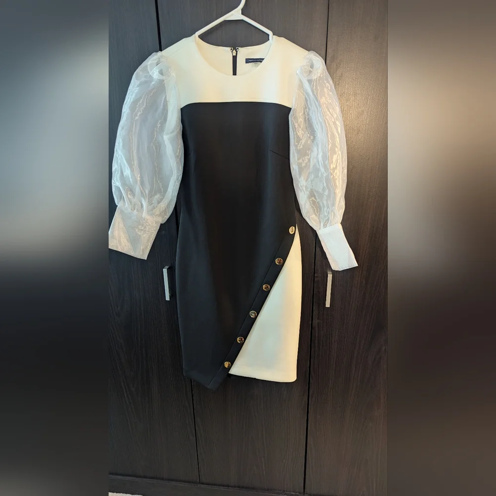 Tommy Hilfiger dress - Picture 2 of 4